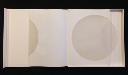 Patrizia Meinert, "t=turning the pages"
