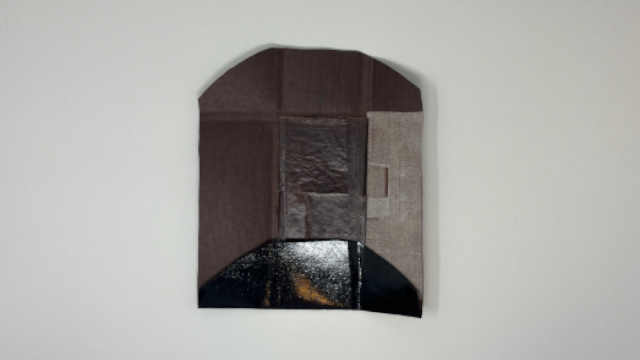 Bowen, Sian: Collapsible Spaces: urushi, No.5